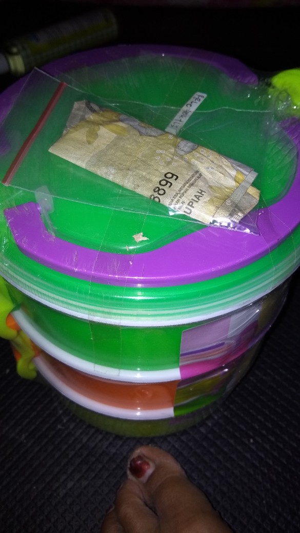 Rantang Plastik Gunma Bulat 3 Susun Dan 4 Susun