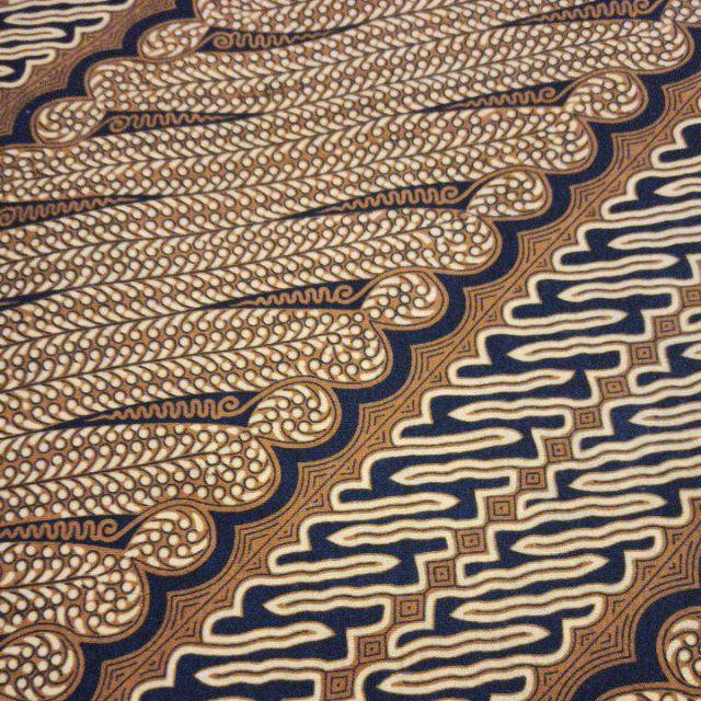 Gurdo Pari Kemeja Batik Pria Full Furing Katun Primisima Batik Solo Kemeja Batik Pria Modern