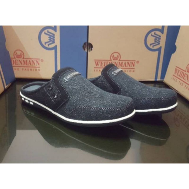 Sandal Sepatu Slop Bustong Pria Weidenmann Nestor 12 Hitam
