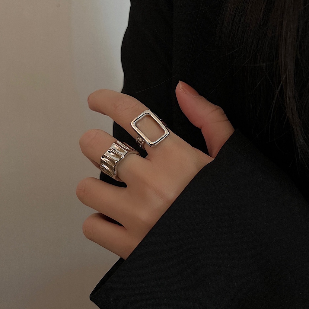 YEEZII Set Cincin Model Terbuka Bentuk Kotak Geometris Gelombang Tidak Teratur Warna Silver Dapat Disesuaikan Untuk Wanita