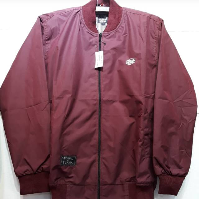 Jaket bomber Maroon parasit brand Monkl