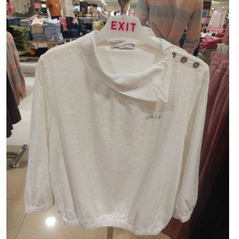 BLOUSE PUTIH EXIT MODEL TERBARU