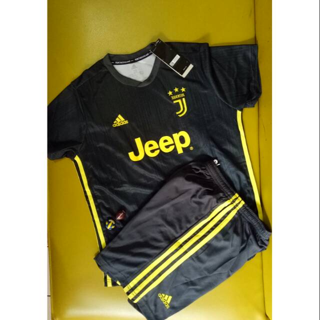 Jersey baju bola anak. Juventus 2018/2019