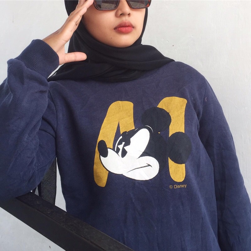 CREWNECK MICKEY MOUSE
