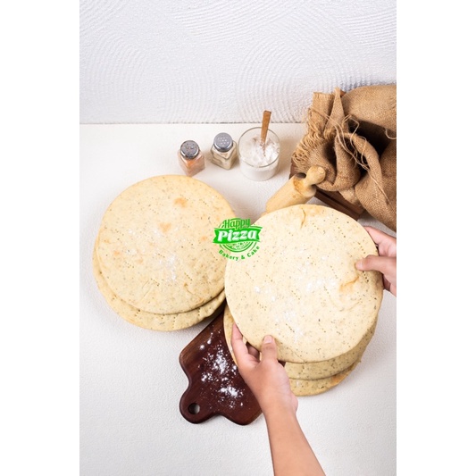 

Italian Base Pizza Thin Crust Tipis Isi 5 UK 22 / Dough Pizza isi 5