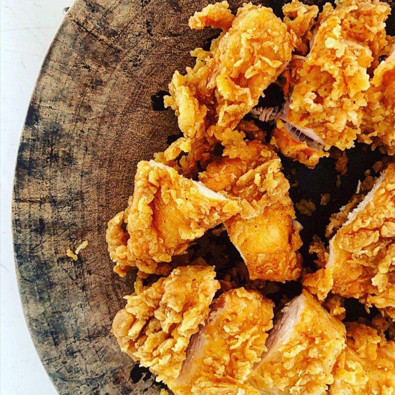 

Crispy Chicken (Ayam Goreng) Frozen food -+ 500 GR isi 5 potong ayam