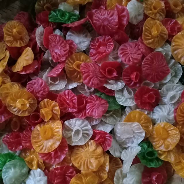 

Kerupuk Kembang Tipung