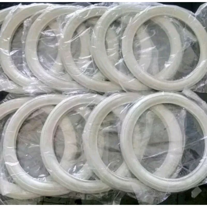 white wall lis ban ring 14