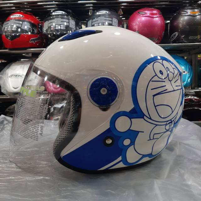 

HELM BMC MILAN MOTIF DORAEMON WHITE BLUE