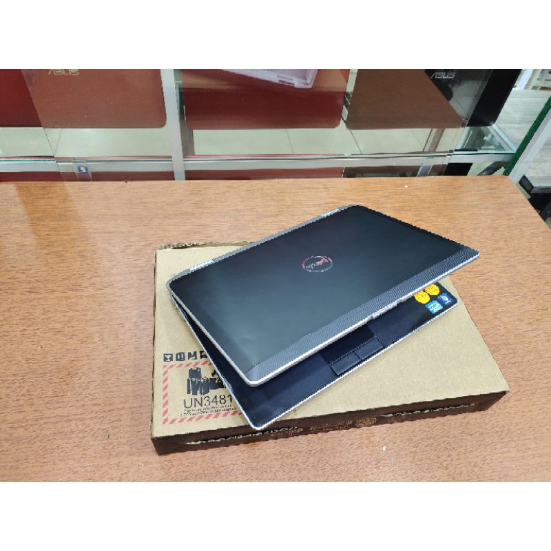 LAPTOP LEPTOP DELL CORE i7 RAM 8GB HDD 500GB GENERASI TERBARU WINDOWS 10 ZOOM SIAP PAKAI