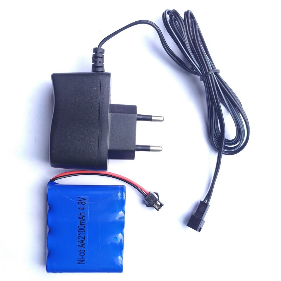 Paket Baterai RC Dan charger socket Ni-cd AA 2100mAh 4.8V.