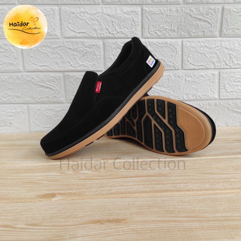 Sepatu Pria Kulit Suede Slip On Kasual Kanvas Sintetis Sol Karet Original