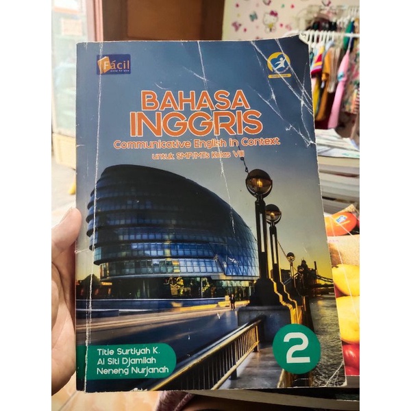 

Bahasa Inggris kelas 8 Grafindo K13 edisi revisi