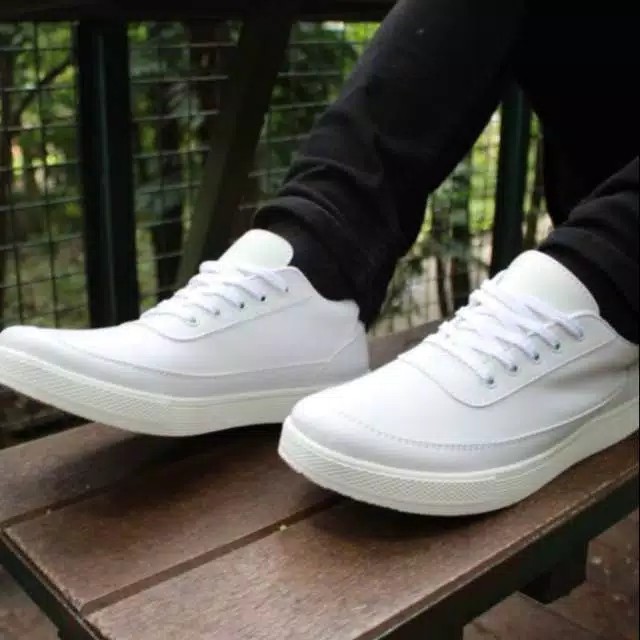 naz - sepatu pria sneakers//sepatu pria keren//sepatu pria casual//sepatu pria putih//sepatu pria murah//sepatu pria original 100%