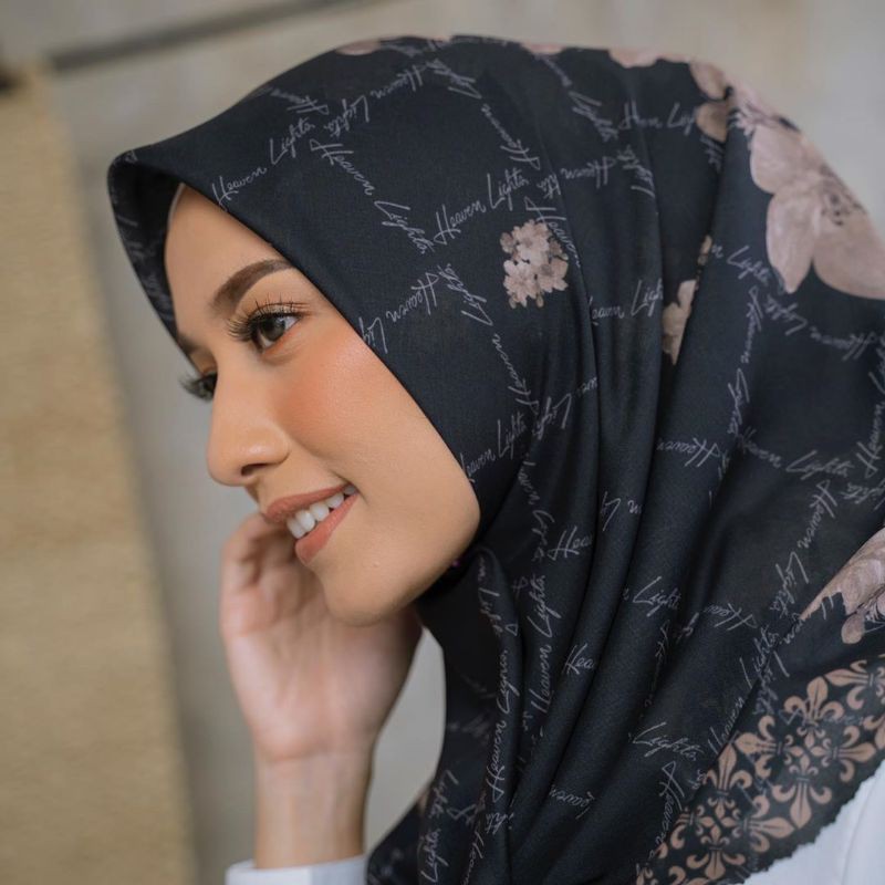 Hijab denay segi empat Lasercut MS Hijab /kerudung motif terbaru-2