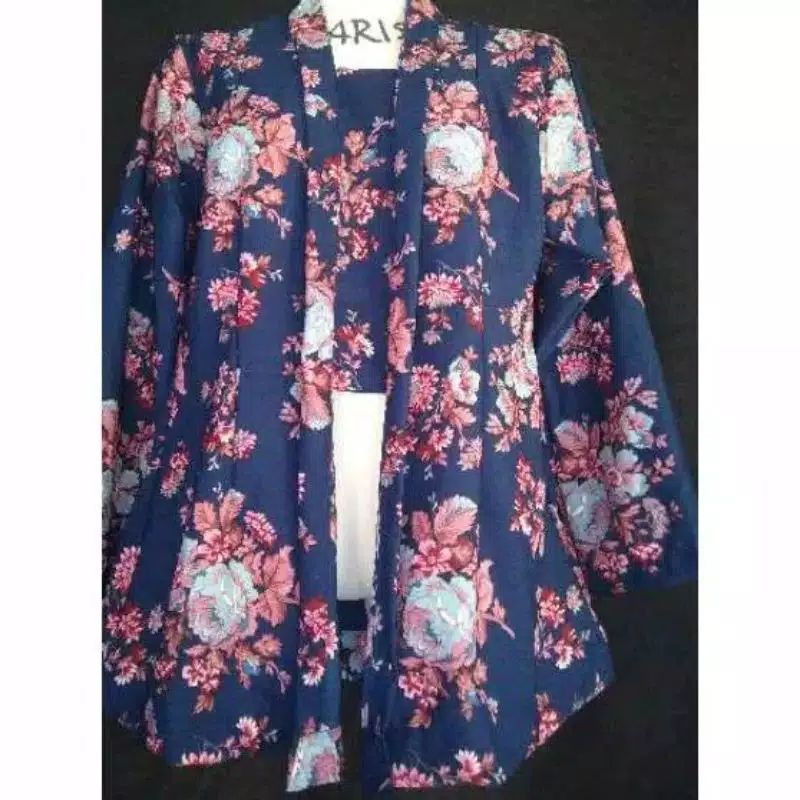 Kebaya Nenek Jadul/Baju Nenek/Kebaya Kartini/Kebaya Jadul/Kebaya Indonesia/Kebaya Murah/Kebaya Kutub