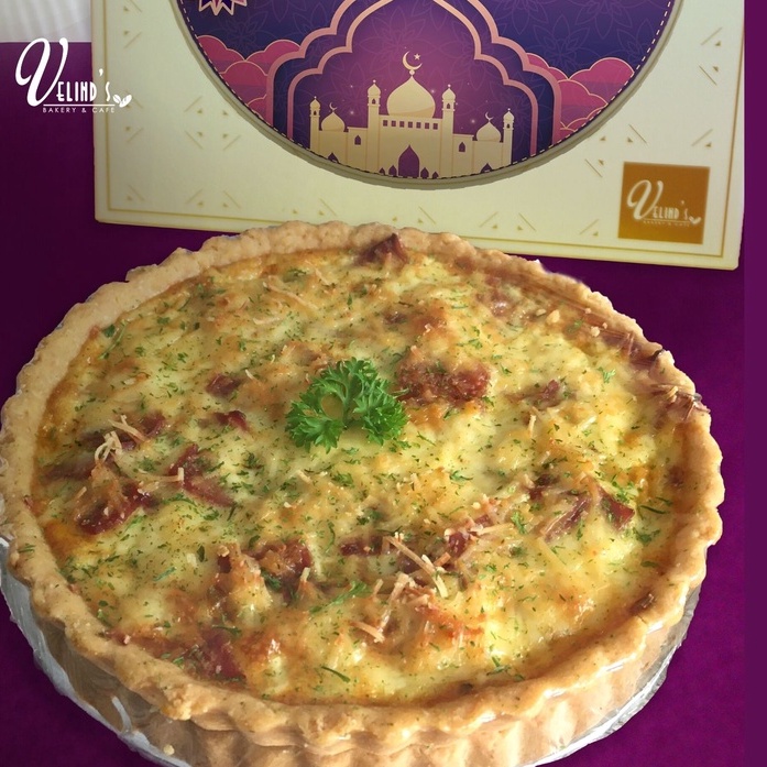 

Lorraine Quiche/Velind's Bakery/Smoked Beef Pie/Hampers Asin/ Parcel Gurih