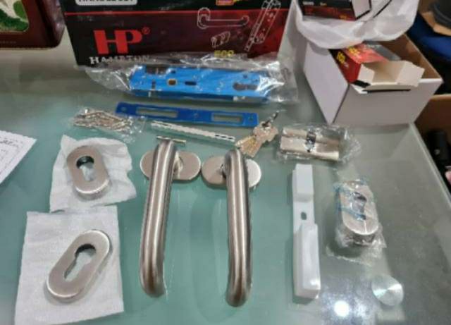 Kunci + Handle Hampton 3085 Komplit Set Pintu Aluminium Eco Series