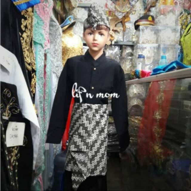 Baju Adat Anak Sunda Laki // Pakaian Adat Sunda Anak Laki