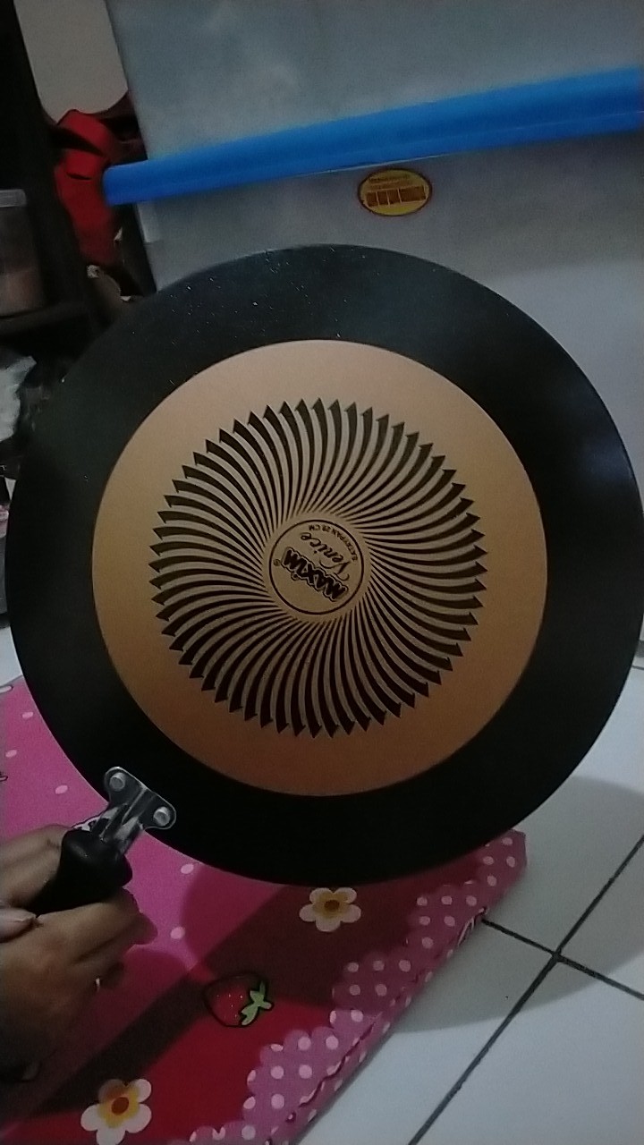 Wajan Datar Pemanggang Sate Martabak Teflon 28 Maxim Venice Satay