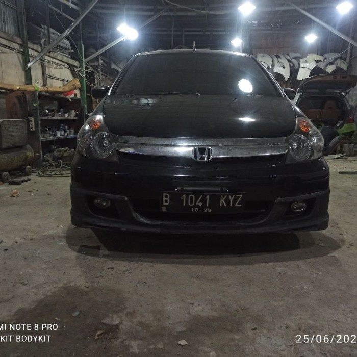 Bodykit Stream -- Honda Stream bodykit Honda stream modulo bj GRT bodykit duraflex