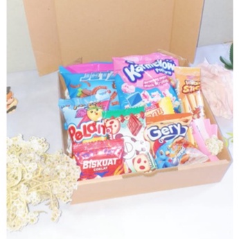 

KADO ULANG TAHUN / GIFT BOX / HAMPERS / SNACK BOX