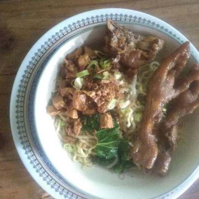 

MIE AYAM CEKER