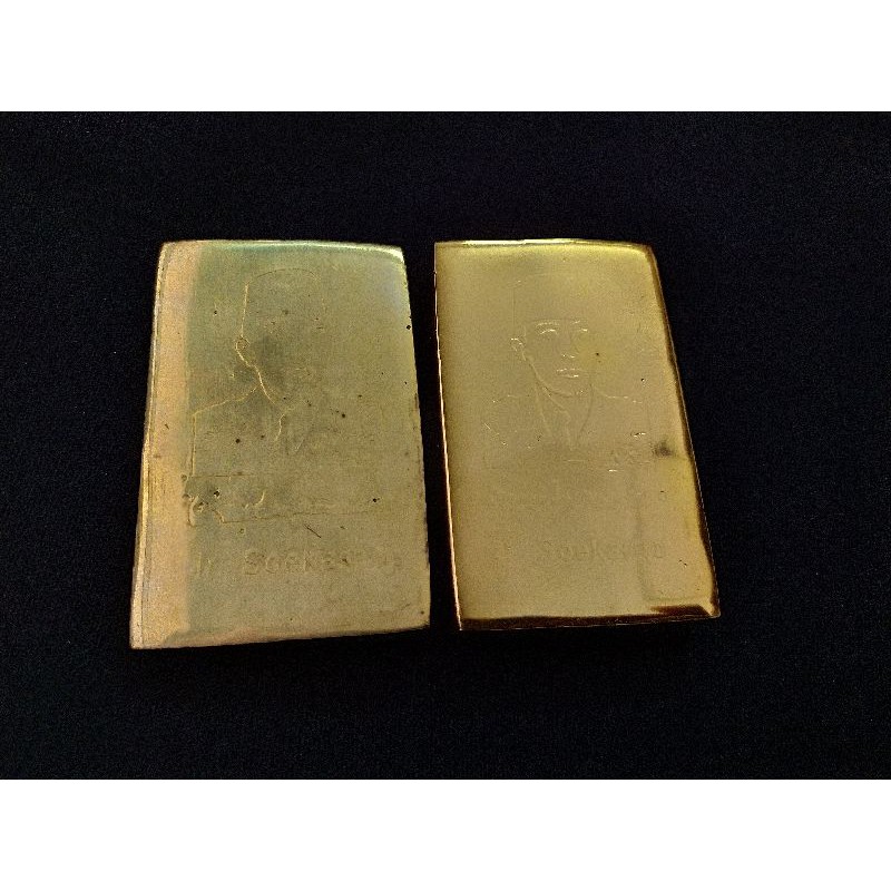 Replika Lempengan Kuningan LM Soekarno Garuda