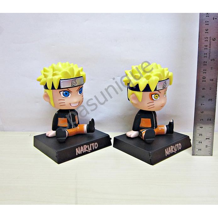 Pajangan Mobil Kepala Goyang Karakter Boneka Naruto