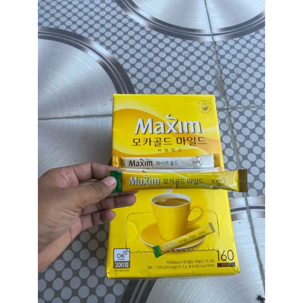 

coffee maxim korea 1 dus isi 160pcs / korea maxim coffee/ gold/silver