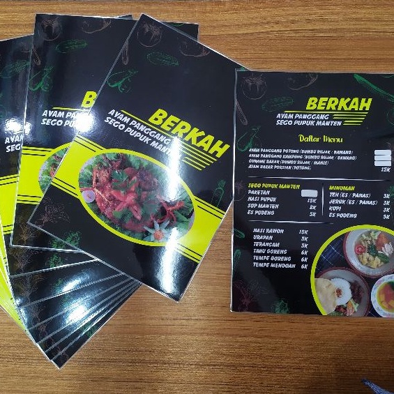 

Cetak ArtPaper 310 gram ukuran A4 (21 cm x 29,7 cm)