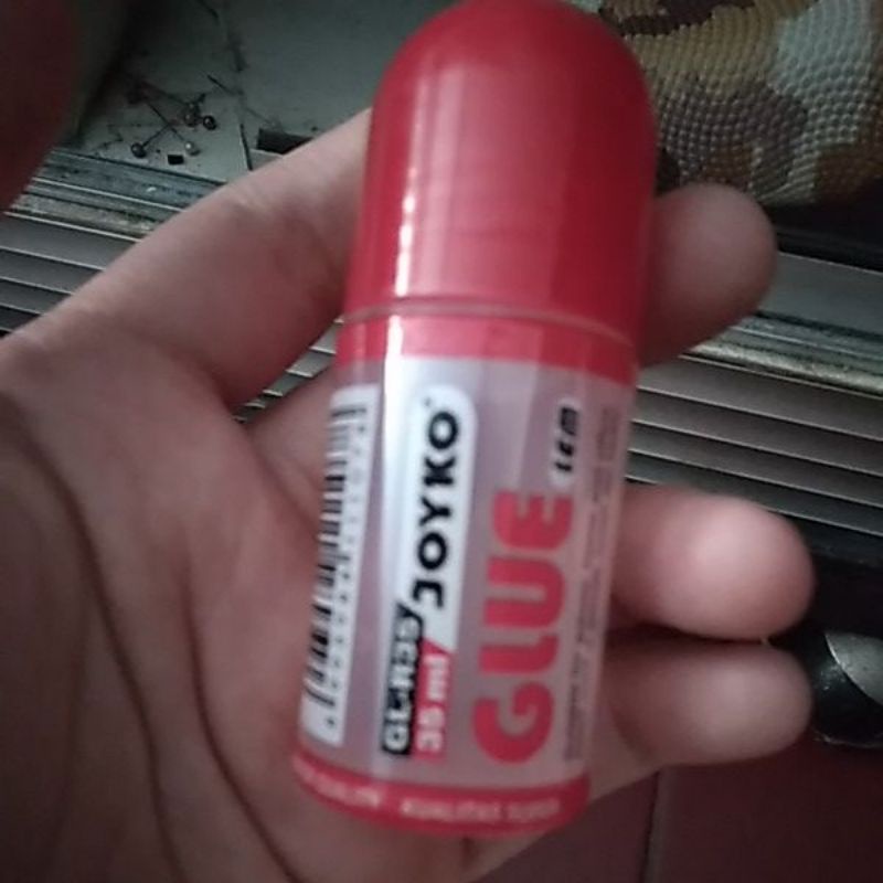 

lem cair glue kenko