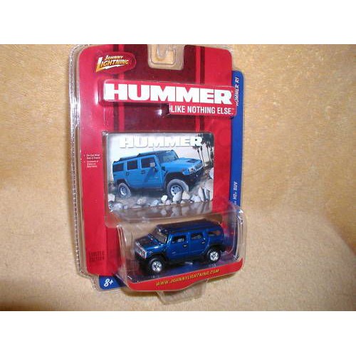 HUMMER H2'04 scale 1:64 by JOHNNY LIGHTNING