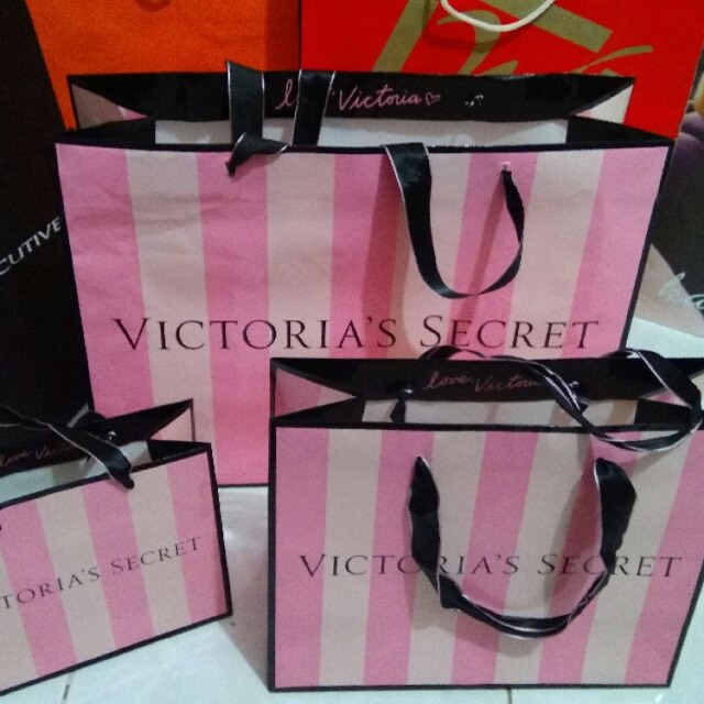 

Paperbag Victoria Secret