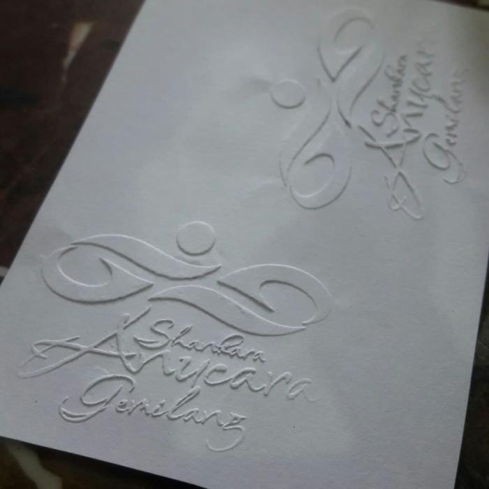 

Stempel / Plat Stempel Emboss