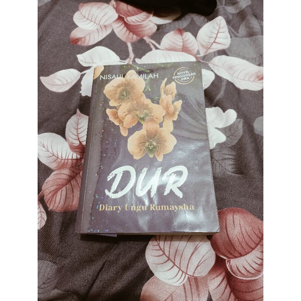 

Preloved Novel DUR(Diari Ungu Rumaysa)