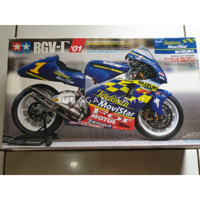 TAMIYA SUZUKI RGV MOVISTAR 2001 1/12 MODEL KIT
