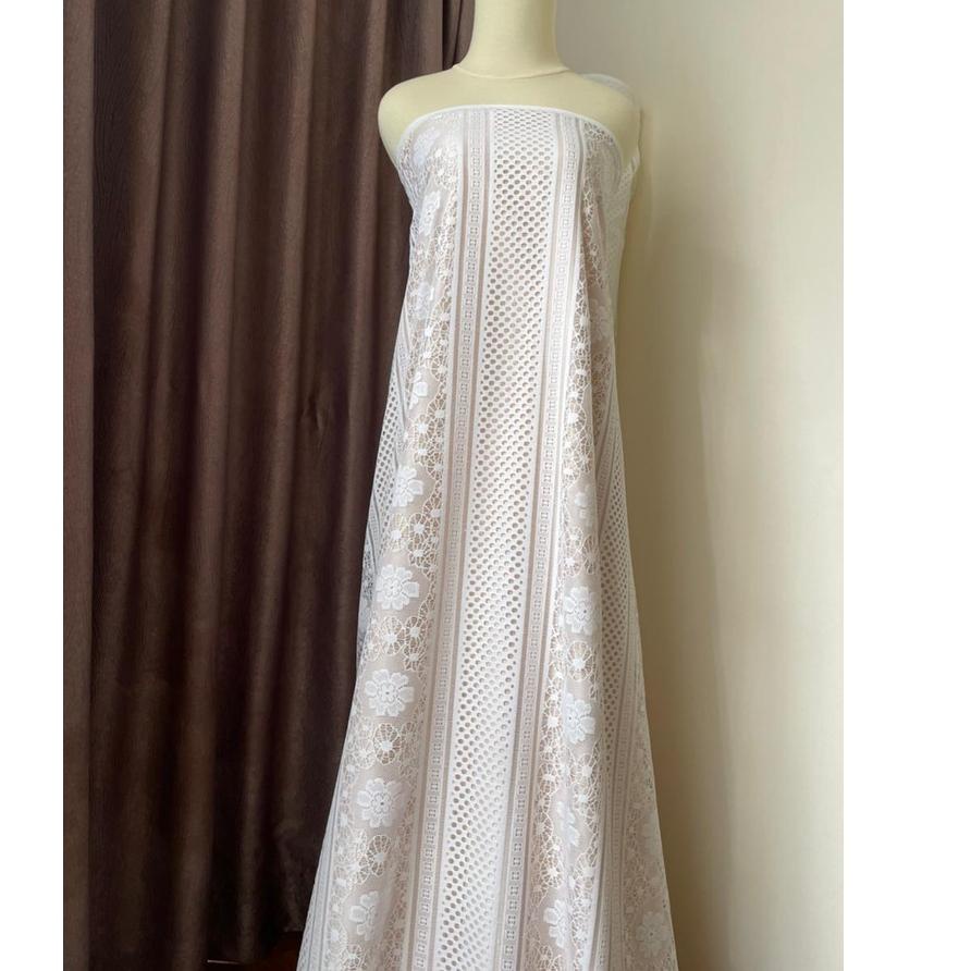[KOR.10Jn22ˢ] Kain Brukat Lace Vintage Royal Warna Putih Tulang