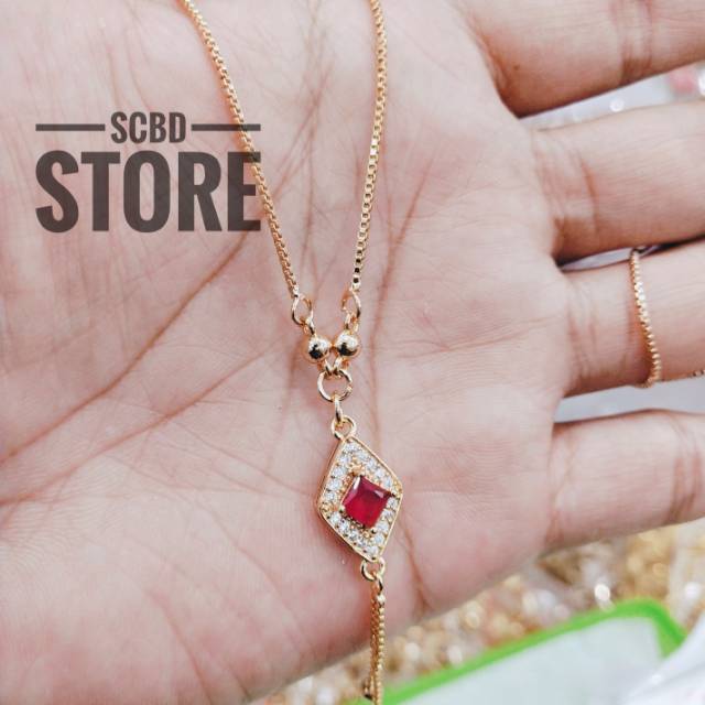 Kalung Wanita Mata Merah