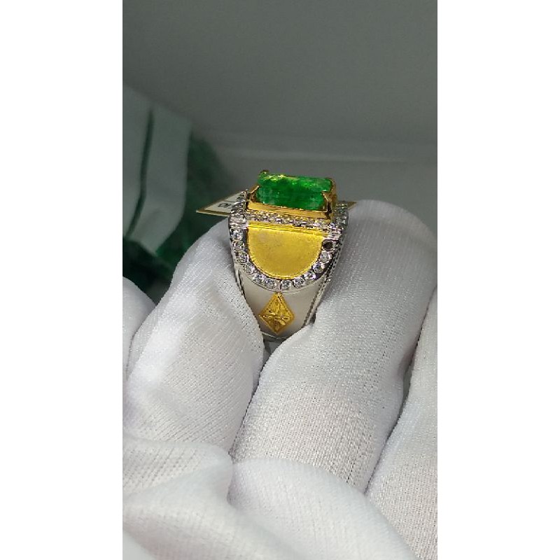 zamrud Colombia emerald beryl