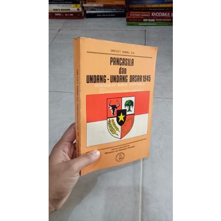 Pancasila dan UUD 1945-Pendidikan Moral Pancasila