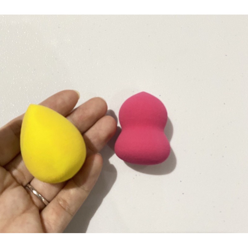 MAKE UP SPONGE PER BOX ISI 2 PCS / SPONS MAKE UP