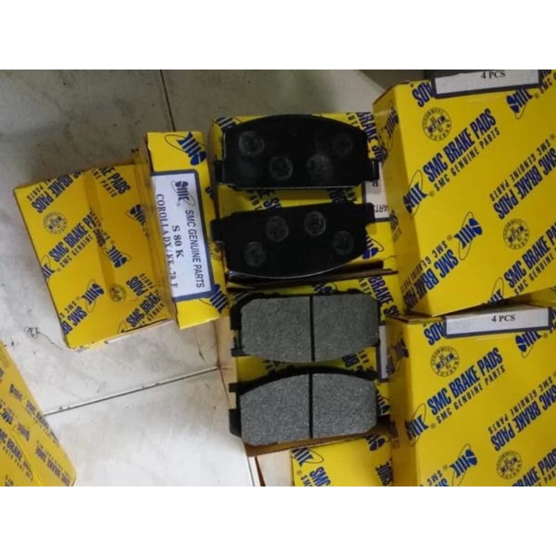 brake pad kampas rem depan corolla dx set 4pc