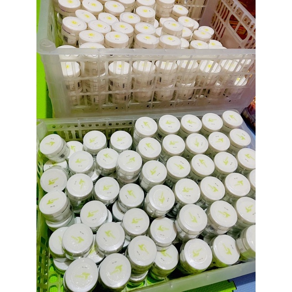 Cream malam/Night Riran Glow BPOM. isinya makin keren ya Makin lembut dan makin wangi. jangan kaget 