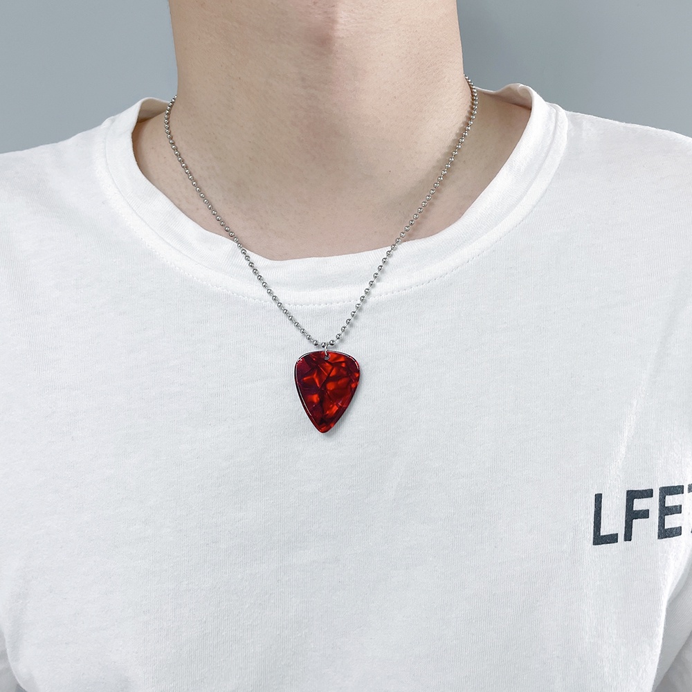 Kalung Liontin Pick Gitar Stranger Things Hellfire Club Untuk Pria Dan Wanita