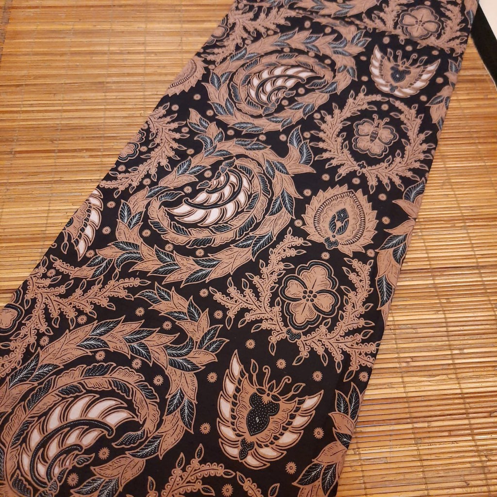 Kain Jarik Batik SOLO Lawasan Motif Kembang Kawung