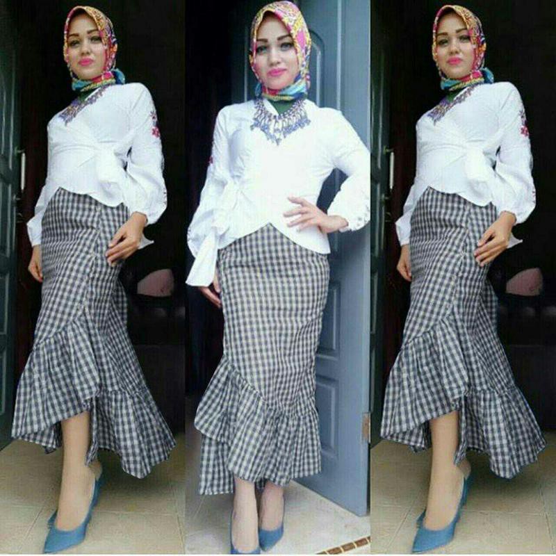 model baju muslim gamis terbaru dan modern ROK TARTAN BLACK
