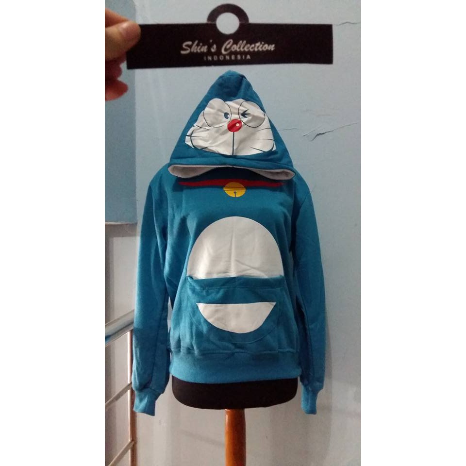 jaket kantong Doraemon