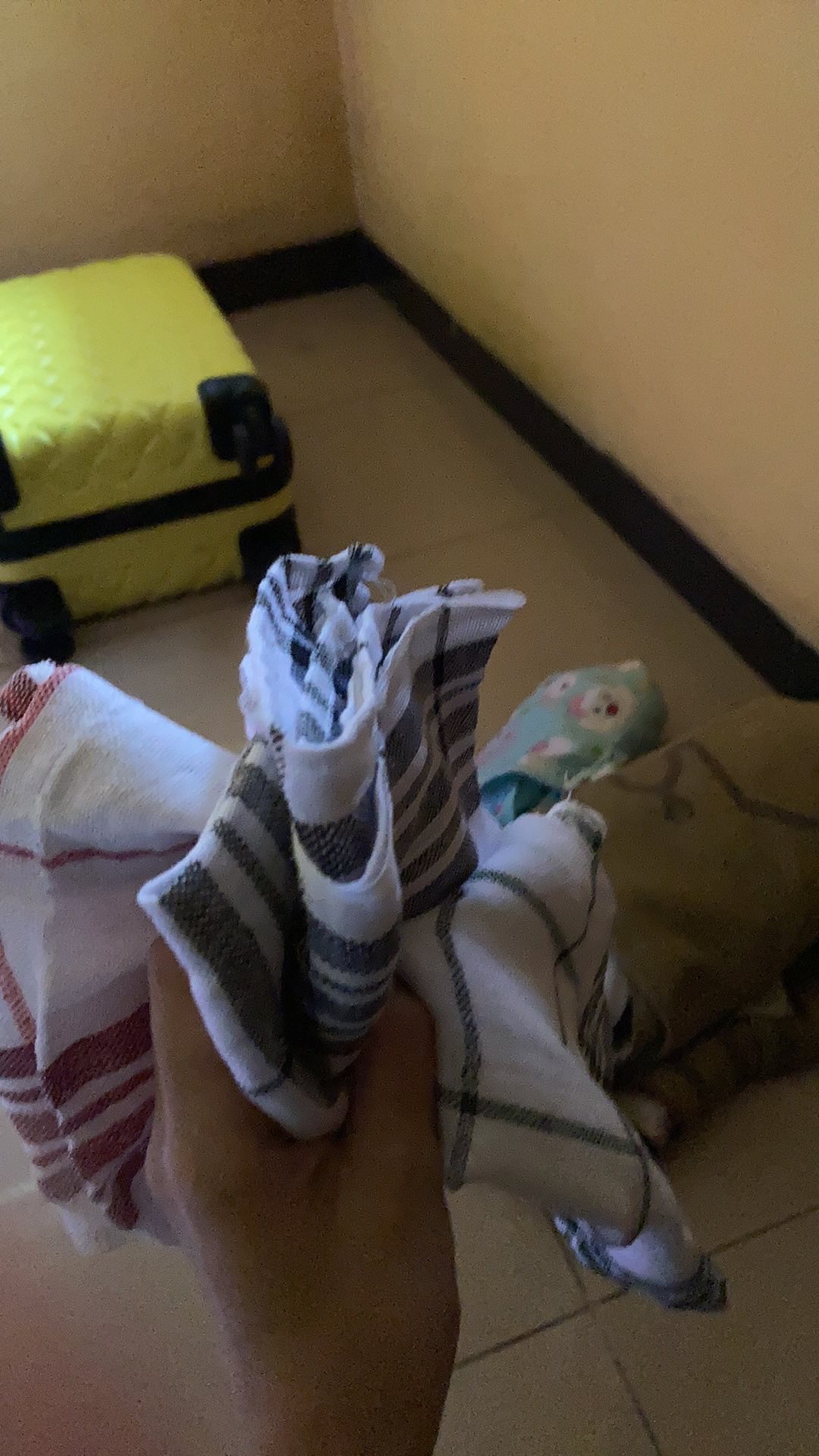 [set 3 Pcs] Serbet / Lap Kain Dapur Meja Kotak Yuliana 50 X 50 Cm