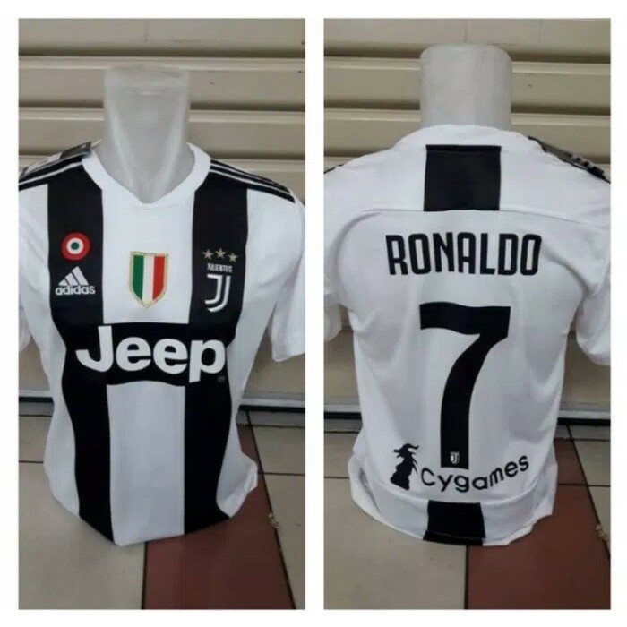 JERSEY JUVENTUS HOME + NAMESET RONALDO